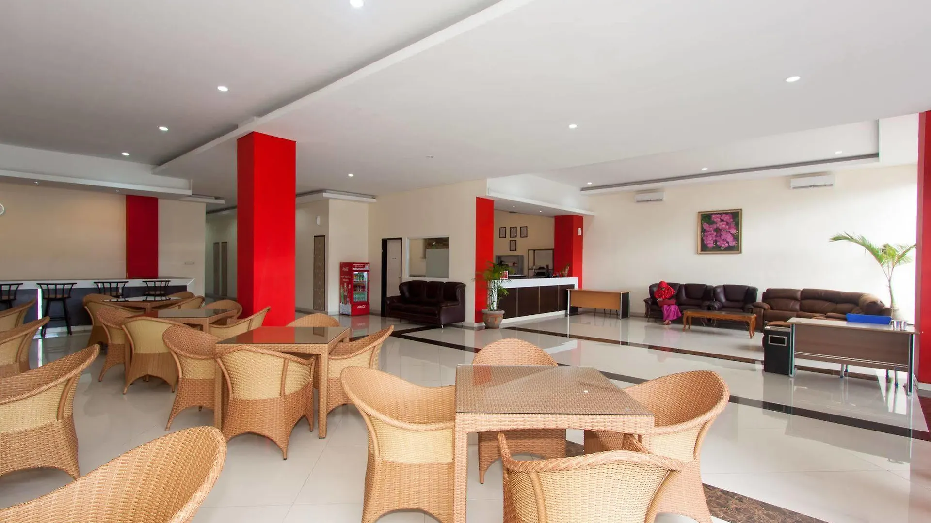 Zen Rooms Kuta Puri Demak Denpasar  Hotel