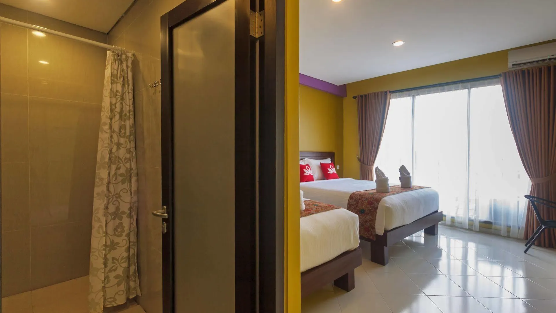 Hotel Zen Rooms Kuta Puri Demak Denpasar
